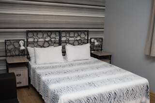 Гостевой дом Пани Яроцька Евпатория Улучшенный двухместный номер с 1 кроватью или 2 отдельными кроватями-1